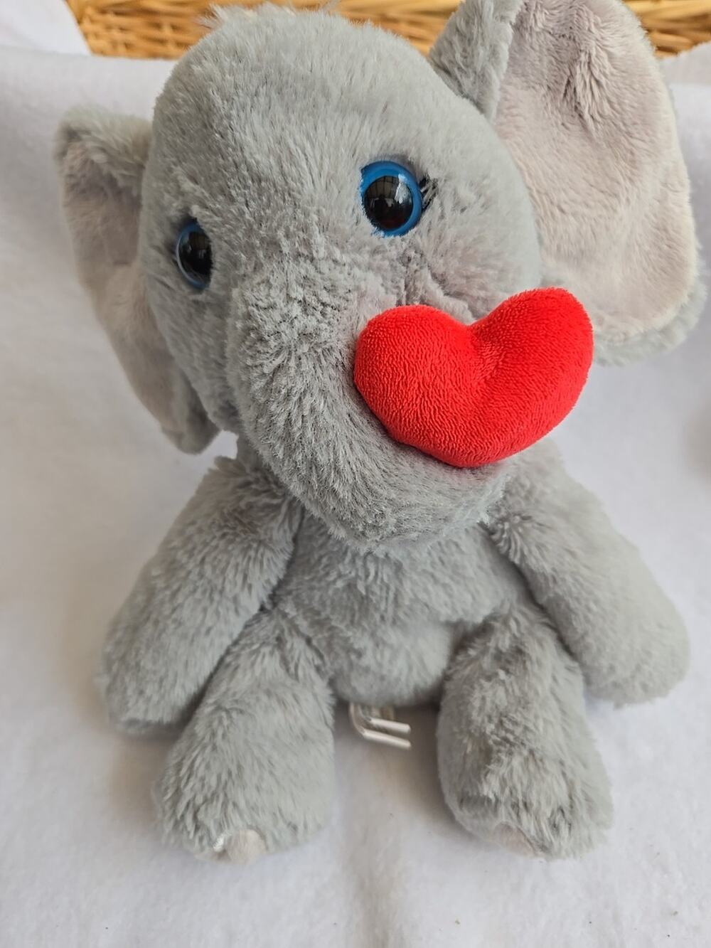Hallmark "Tons of Love" Elephant Valentine Plush w/Heart 2020 LN